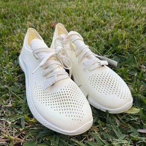 Crocs Men's Literide 360 Pacer Size 10